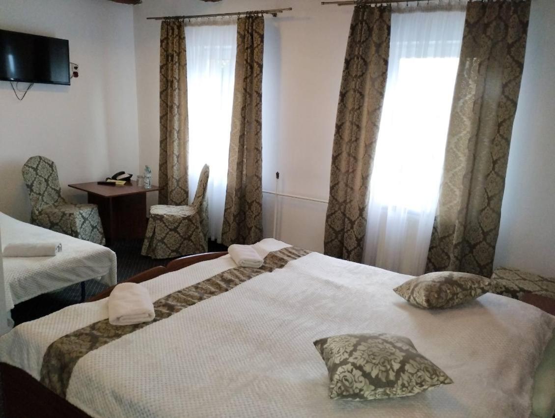 Pokoje Goscinne Kropka Tarnowskie Góry Extérieur photo